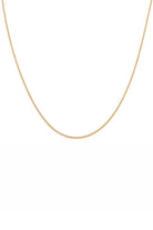 A Fine Curb Chain in Gold Vermeil