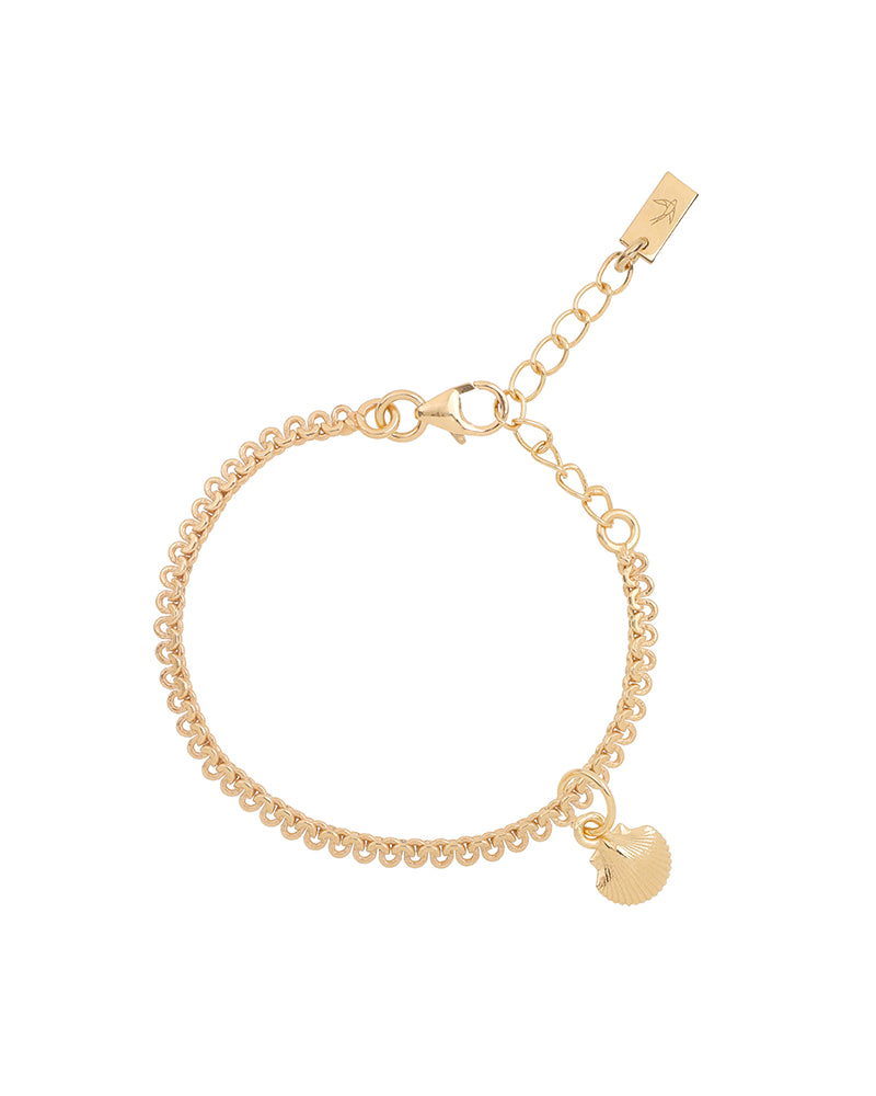 A detailed image of a gold Lace Chain bracelet with a mermaid shell charm, designed as an elegant and whimsical piece of jewellery by Bluebird Co