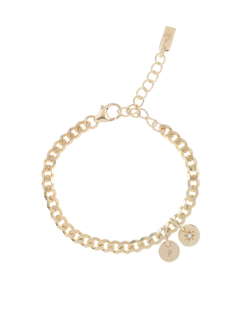 A simple and timeless Cuban Link Chain featuring a single vintage pearl pendant with personalised initial pendat, crafted in elegant fine jewellery style by Bluebird Co