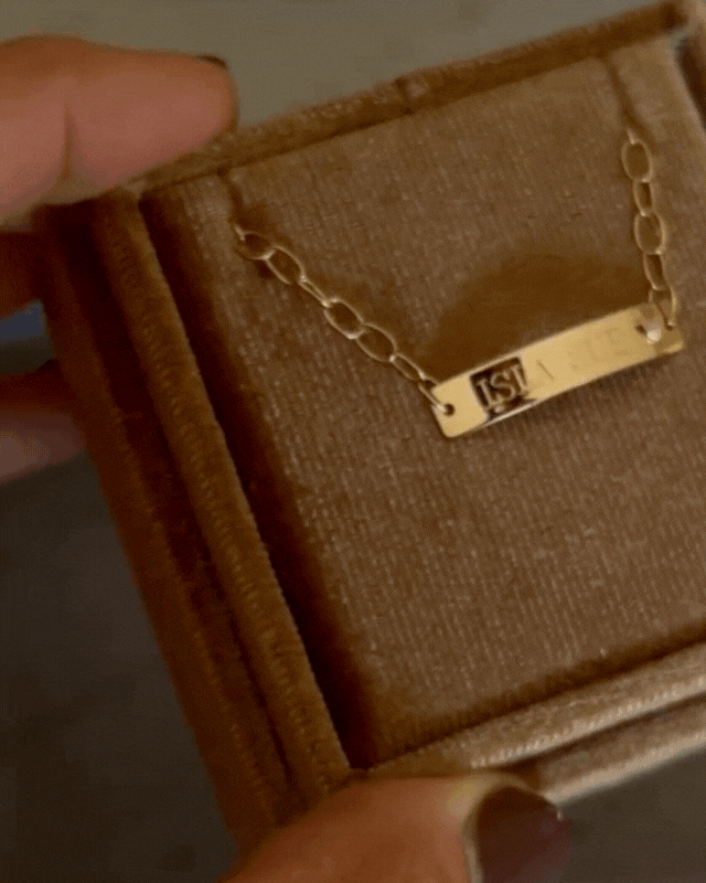 Solid 9ct gold engraved Pink Darling bracelet with adjustable chain