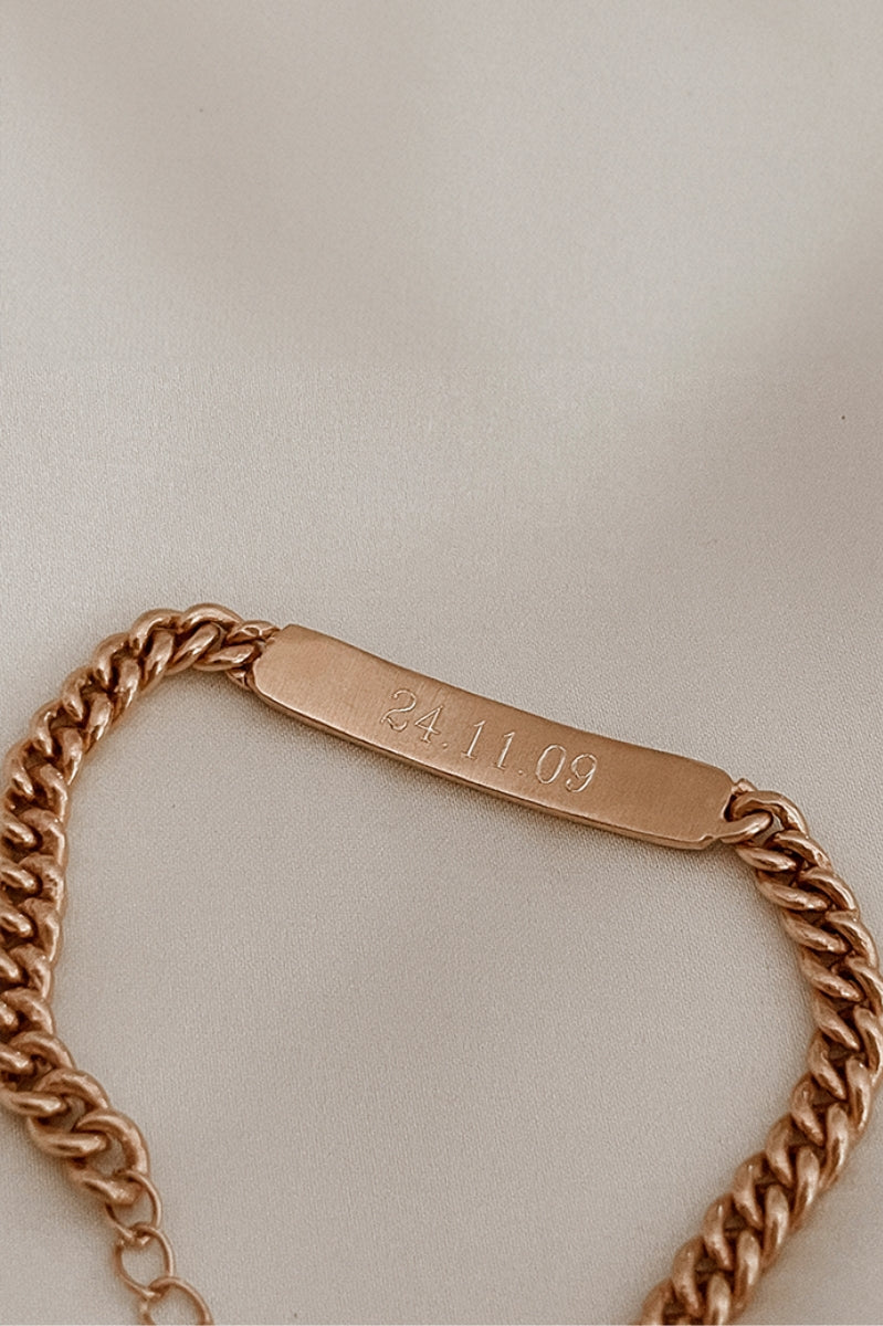 Signature rose gold bracelet engraved with a special date, perfect for marking milestones and celebrating memories