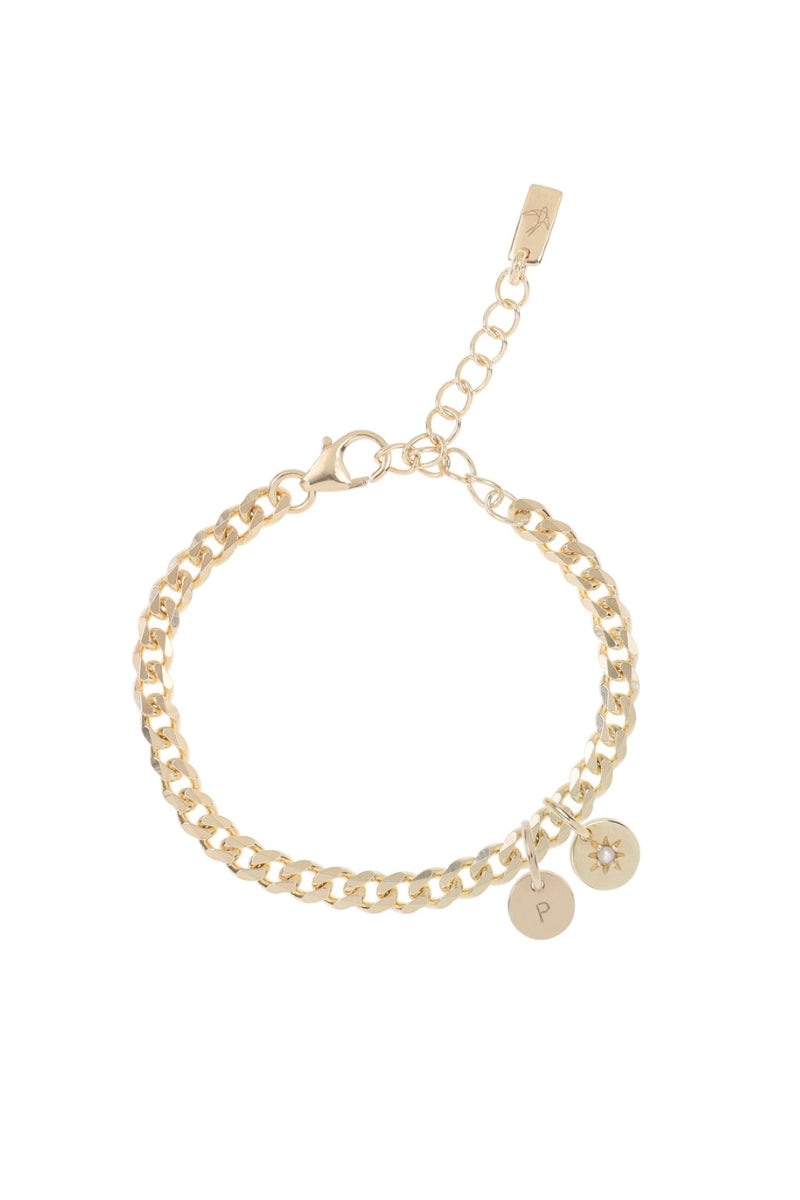 A simple and timeless Cuban Link Chain featuring a single vintage pearl pendant with personalised initial pendat, crafted in elegant fine jewellery style by Bluebird Co